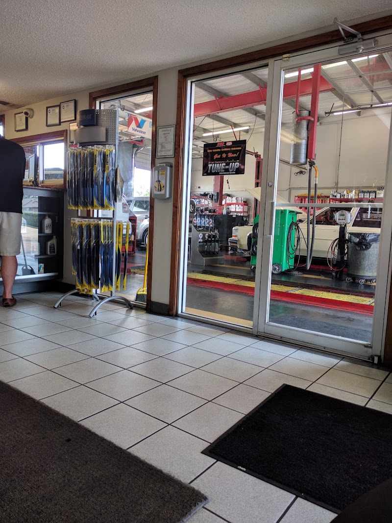 Kwik Kar Auto Care Center Dallas photo
