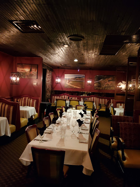 Thoroughbreds Chophouse