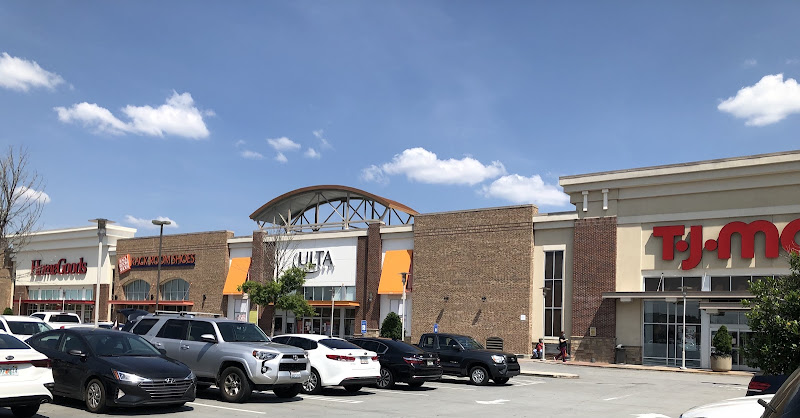 The District at Howell Mill - Shopping mall in Atlanta