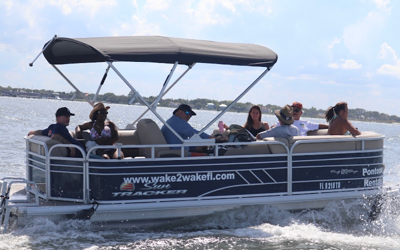 Wake2WakeFL - Boat rental service in St. Augustine