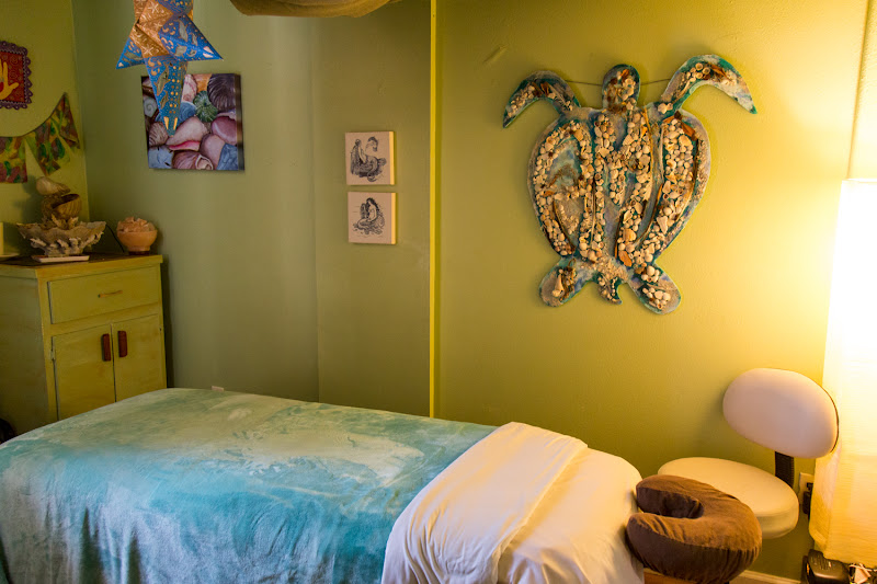 Sea-renity Beach Spa & Bou-tiki - Massage spa in Bradenton Beach