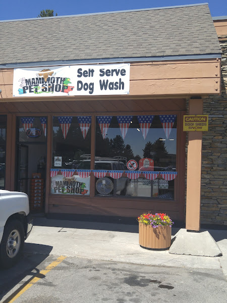 Mammoth Pet Shop - Pet supply store in Mammoth Lakes
