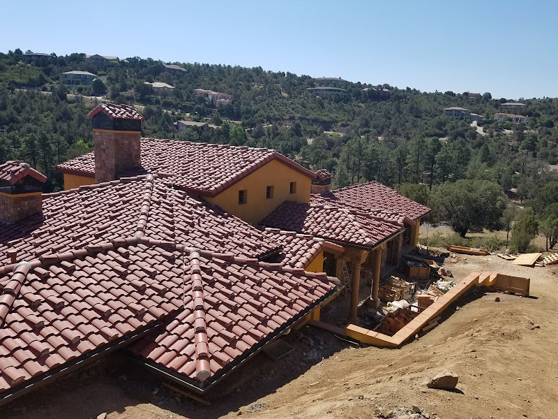 Hale's Roofing