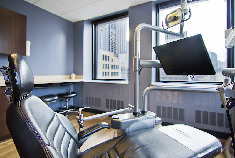 Downtown Dental - Loop - Dentist in Chicago