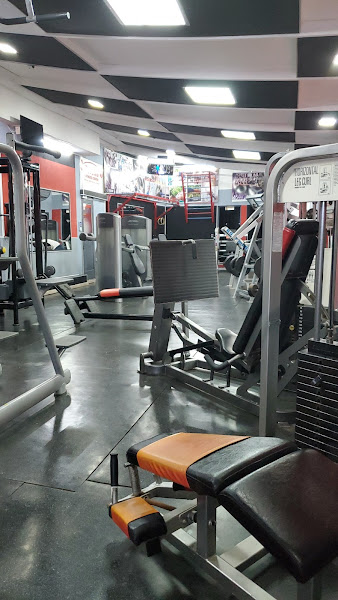 Myers Fitness Centre 24hrs - Fitness center in Ocho Rios