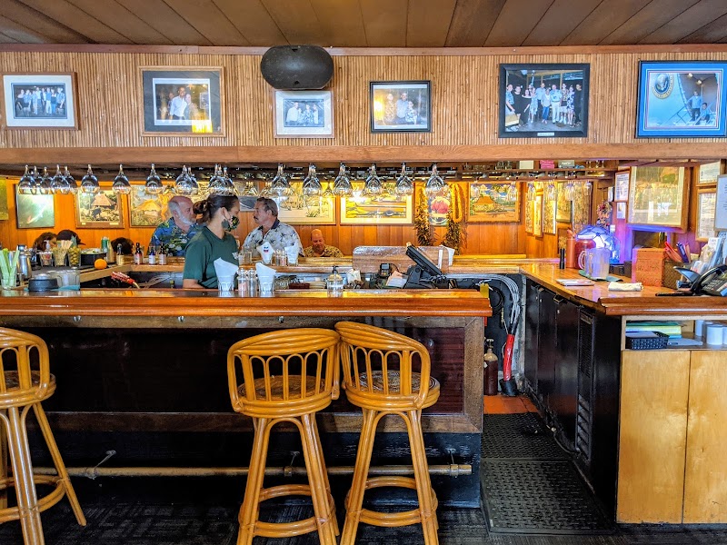 Buzz's Original Steak House - Steak house in Kailua