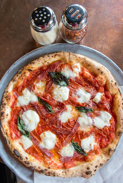 FIAMMA pizza company - Pizza restaurant in Chattanooga