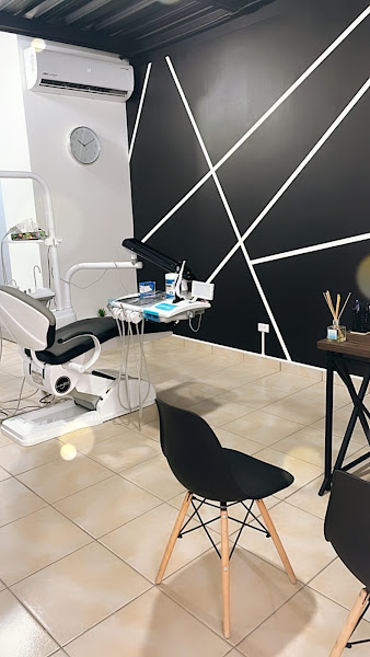 Dental Clear Cabo - Dentist in Auroras