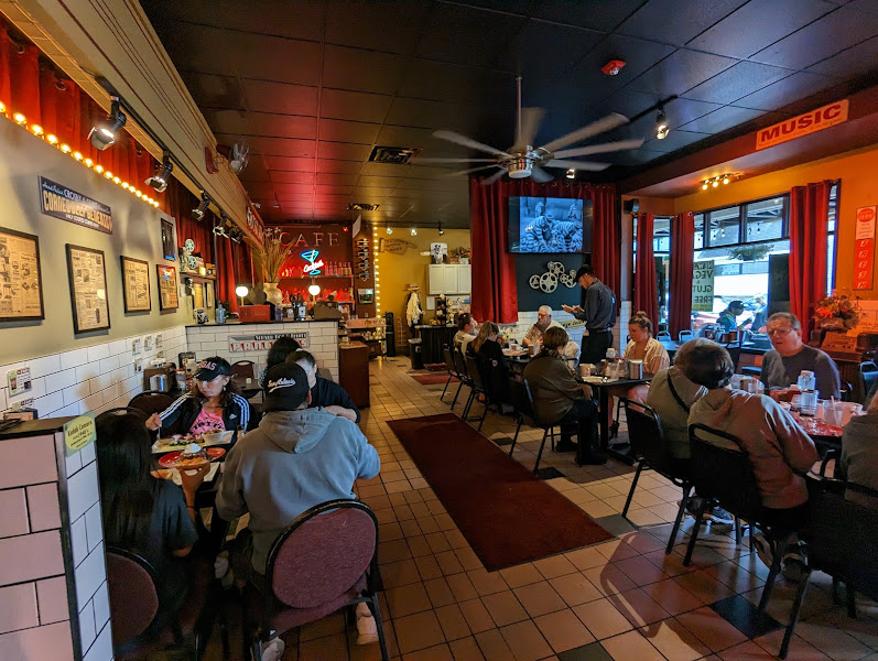 The Breakfast Spot Club - Lake George - Breakfast restaurant in Lake George
