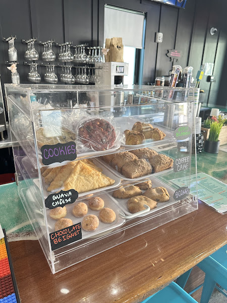Beachy Bakery - Bakery in Anna Maria