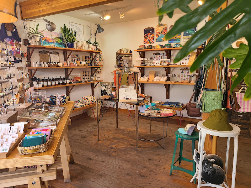 Posy Handpicked Goods - Gift shop in Leavenworth