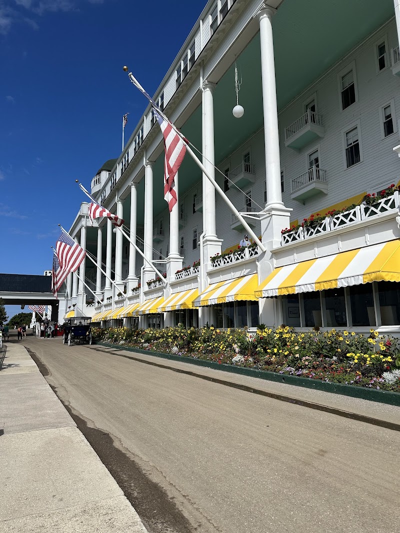 Mackinac Resort Management - Vacation home rental agency in Mackinac Island
