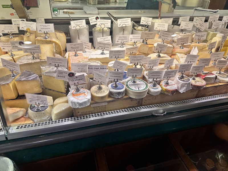 Pike Place Fish Market photo