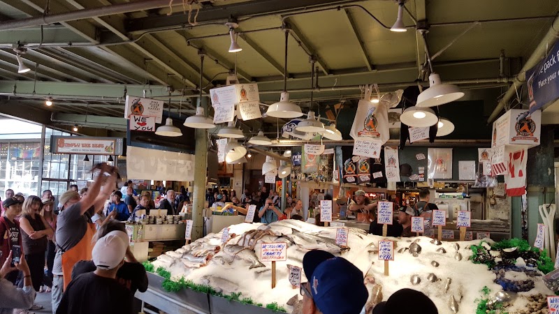 Pike Place Fish Market photo