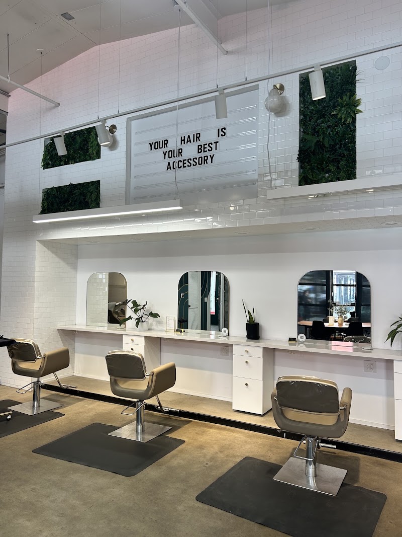 Maven Salon - Hair salon in San Diego