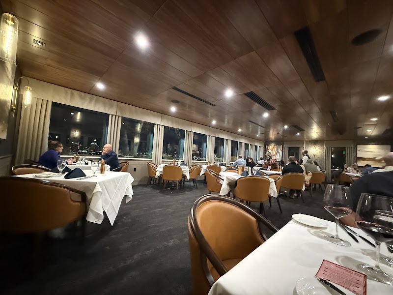 Pepper Tree Restaurant - Fine dining restaurant in Colorado Springs