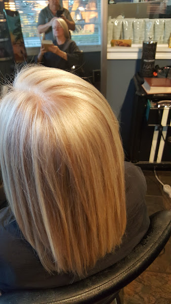 C'est La Vie Salon - Destin - Hair salon in Destin