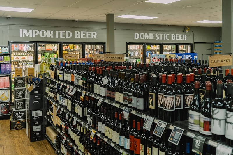 Bonnie Brae Liquor - Liquor store in Denver