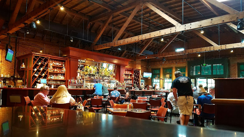 Bardenay Restaurant & Distillery | Boise