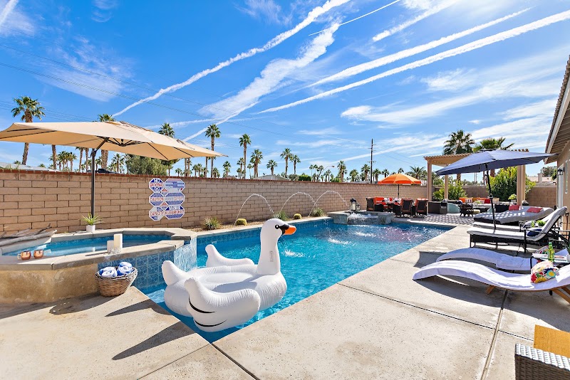 Coachella Vacation Homes - Vacation home rental agency in Palm Desert
