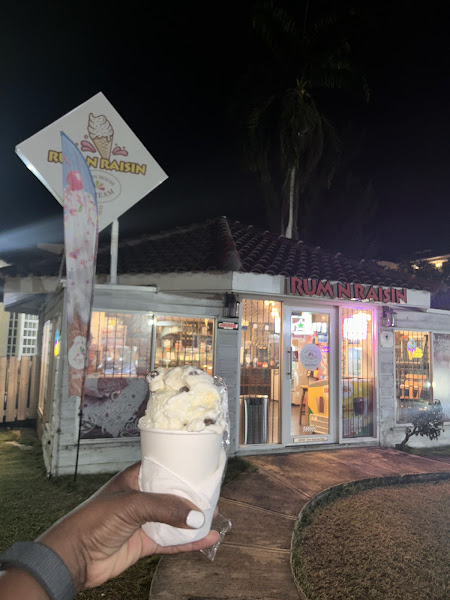 Rum N Raisin - Ice cream shop in St. James Place