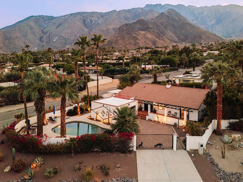 Ryson Vacations Palm Springs - Vacation home rental agency in Palm Springs