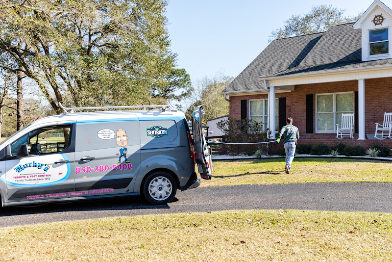 Rocky's Termite And Pest Control