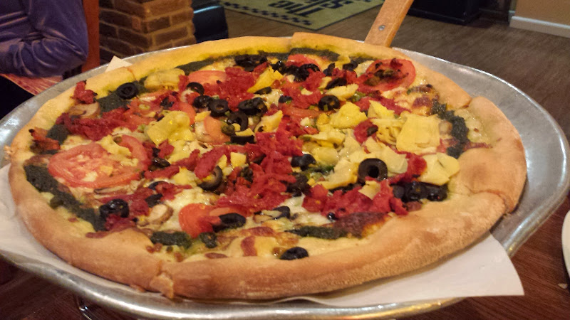 Slice Italia - N.Y. Style Pizzeria + Kitchen - Pizza restaurant in Rancho Mirage