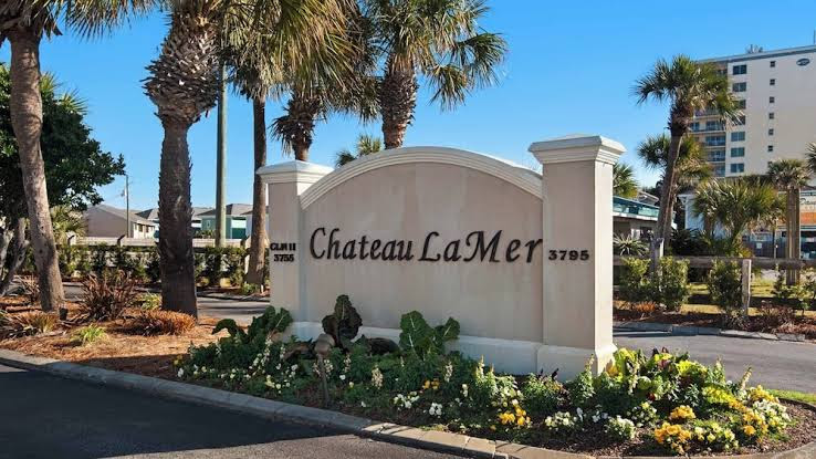Chateau La Mer II Condominium - Indoor lodging in Destin