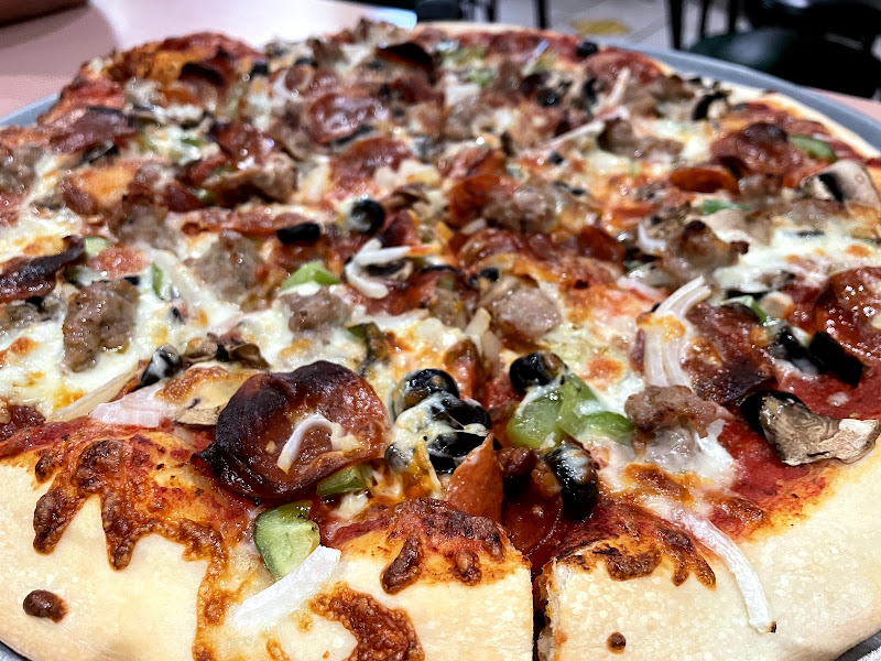 La Pizza Rina - Pizza restaurant in Honolulu
