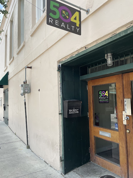 504 Realty
