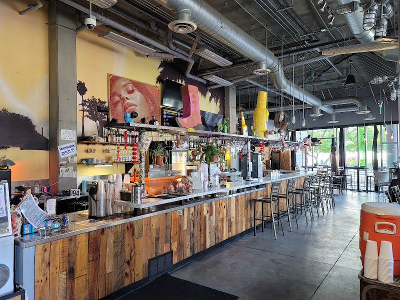 Jobot Coffee, Breakfast and Pizzeria