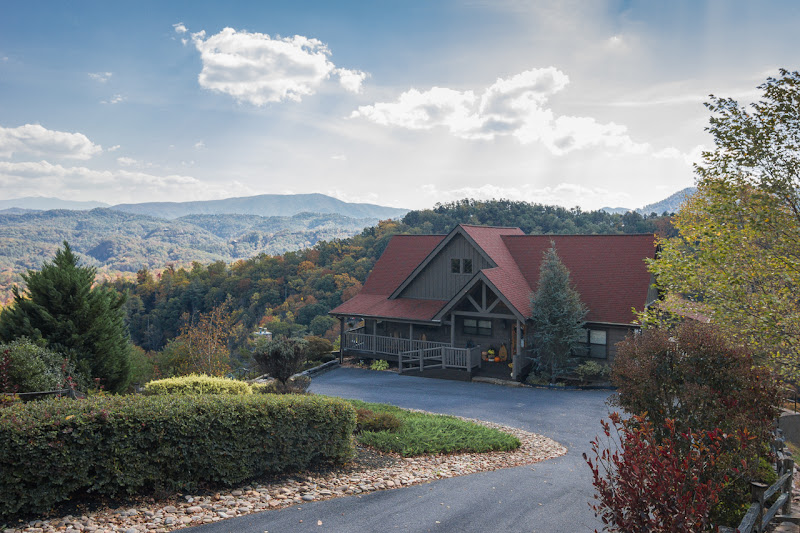 The Mount LeConte Team: Prime Mountain Properties Real Estate Agency - Real estate agency in Sevierville