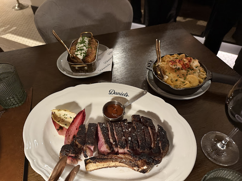 Daniel's, A Florida Steakhouse