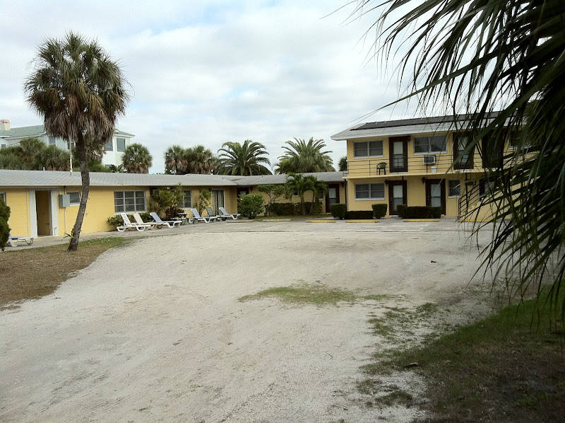 Sea Palms Motel & Polynesian Putter - Miniature golf course in St Pete Beach