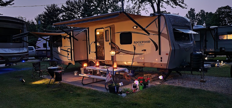 Cousins RV Park - RV park in South Haven