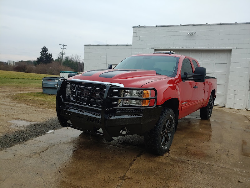 Stormont Auto Body - Auto body shop in South Haven