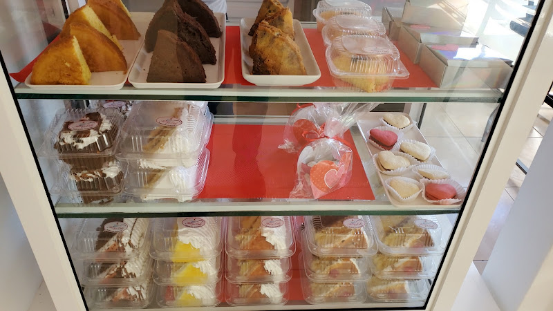 Massy's Cake - Dessert restaurant in Puerto Plata 57000