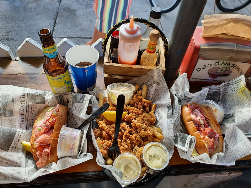 DJ's Clam Shack