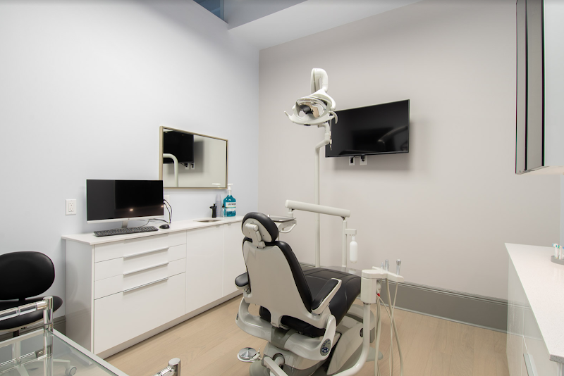 District Dental Spa - Dentist in New Orleans