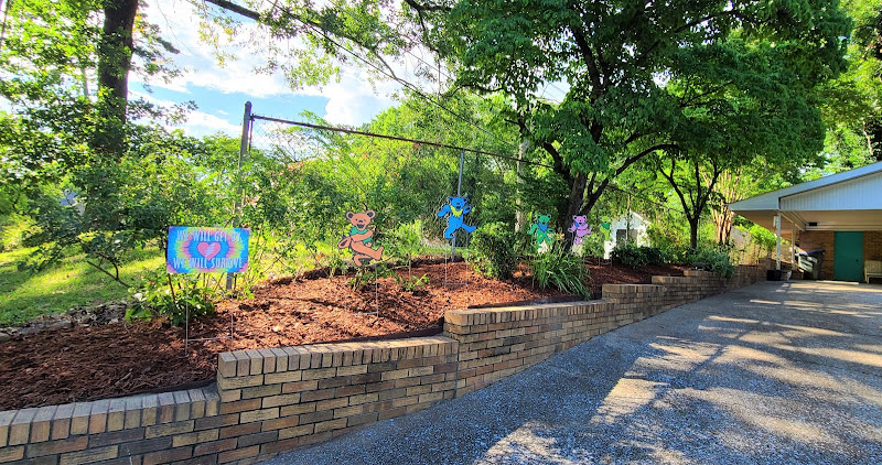 Green Grounds Solutions - Landscape designer in Chattanooga