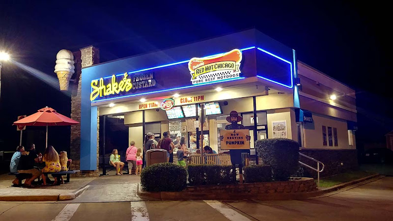 Shake's Frozen Custard of Destin - Dessert shop in Destin