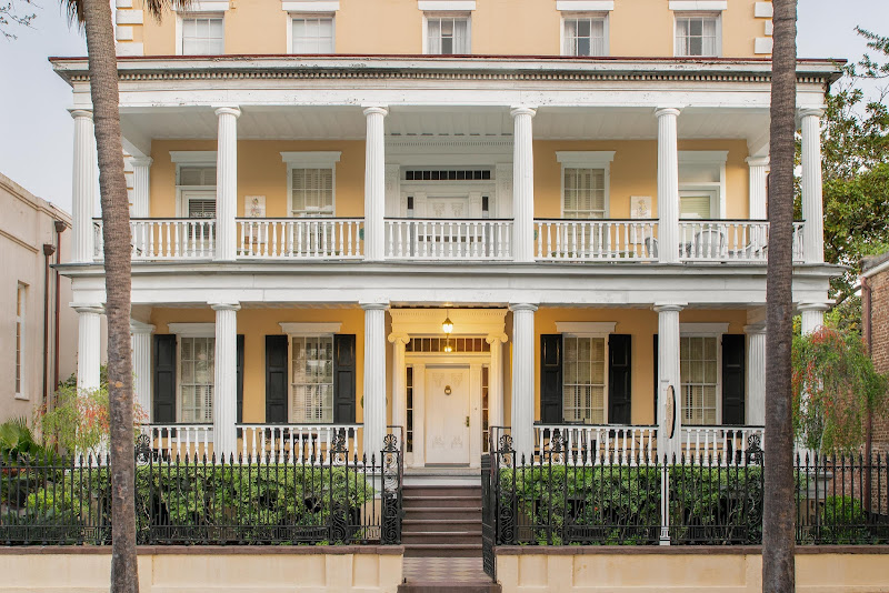 The Jasmine House - Bed & breakfast in Charleston
