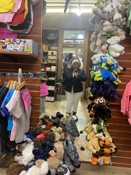 Simply Breck - Souvenir store in Breckenridge