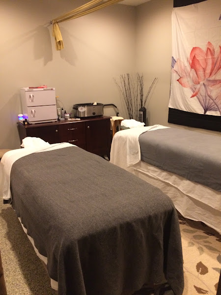 Heart Hand Sole Massage & Bodywork