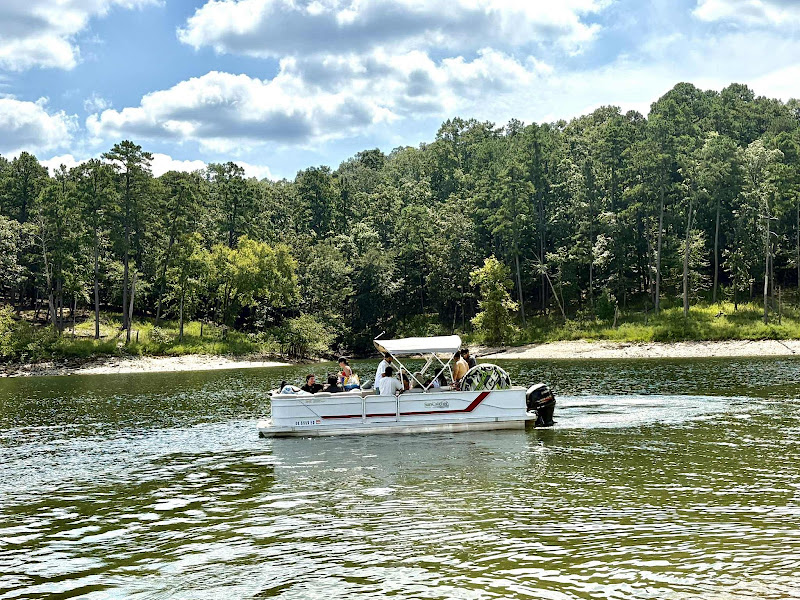Hochatown High Hills & Thrills- Pontoon and JetSki Rentals