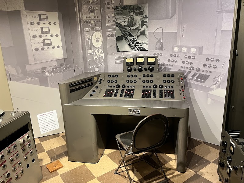 Historic RCA Studio B photo