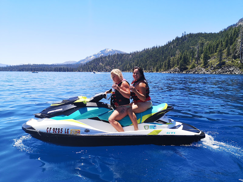 Tahoe Sports Ski Run Boat Company - Boat rental service in your area