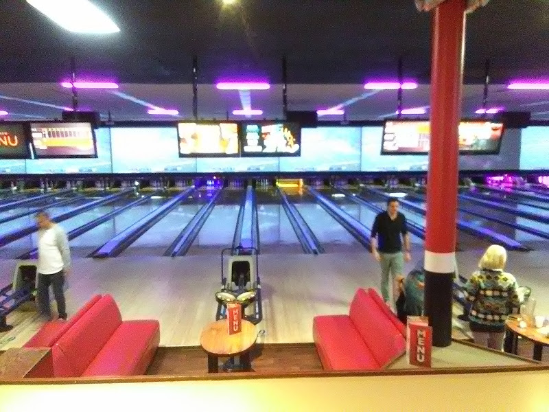 Bowlero Cherry Creek