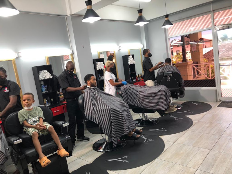 BOLD CUTZ BARBER'S LOUNGE, 1091 Morgan Road Ironshore Montego Bay Jamaica